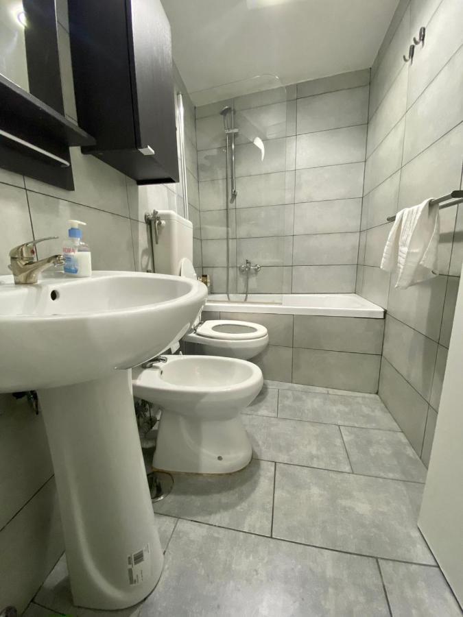 Apartamento La Dimora Aragonese Nápoles Exterior foto