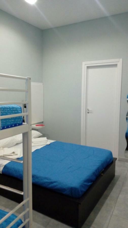 Apartamento La Dimora Aragonese Nápoles Exterior foto