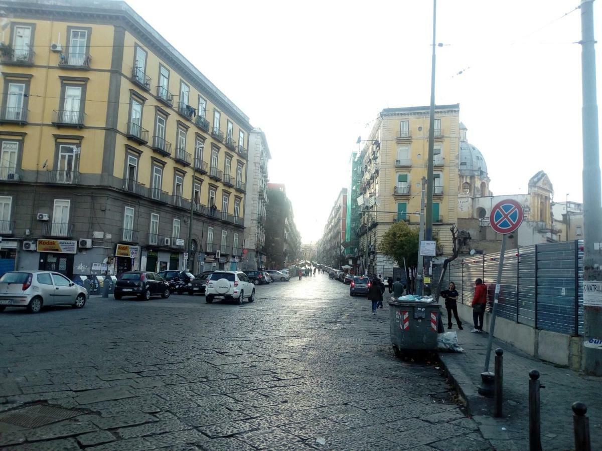 Apartamento La Dimora Aragonese Nápoles Exterior foto